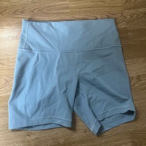 Lululemon Wunder Train 6" Shorts Size 10 - Steel Blue